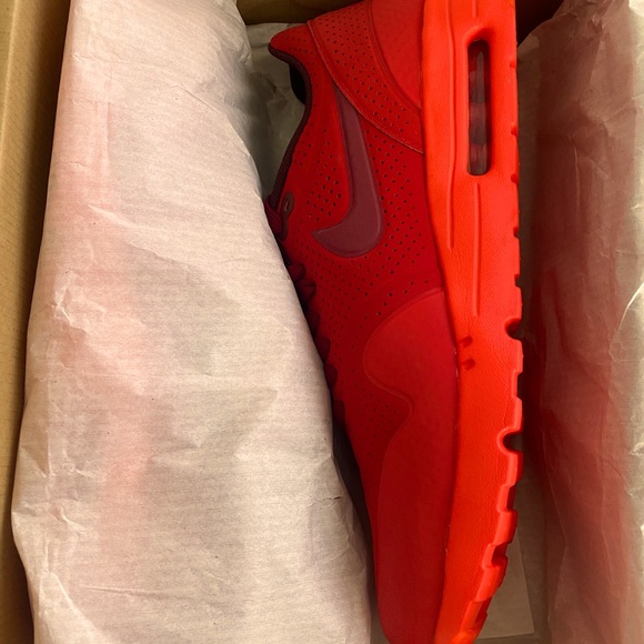 DS Nike Air Max 1 Ultra Moire Men’s Sz 9.5 Gym Red - Picture 4 of 4